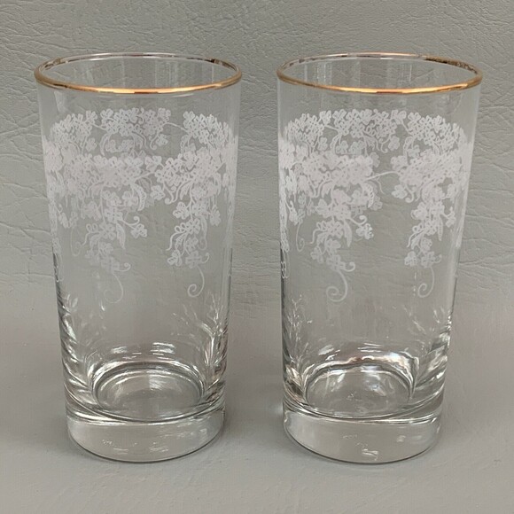 Clear Glasses White Flowers Floral Gold Trim Lot of 2 - Picture 1 of 8